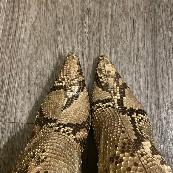 Authentic Vintage VERSACE Genuine Python Boots Size fits 8 half ❤️ GORGEOUS - Picture 13 of 17